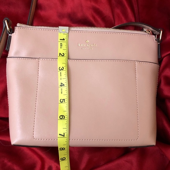 Kate Spade genuine leather crossbody purse - Picture 4 of 8
